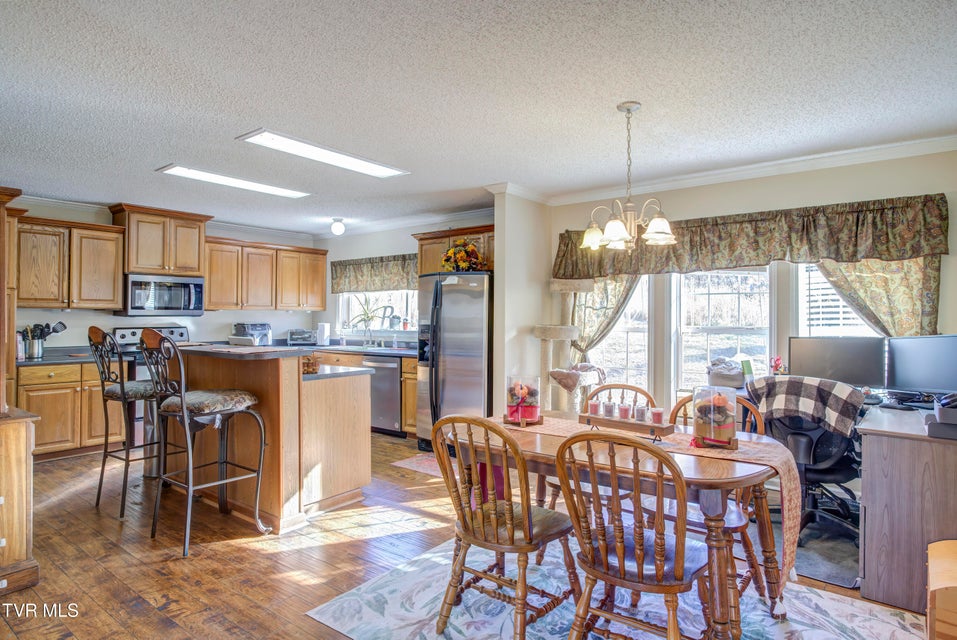 Photo #16: 2294 Island Road