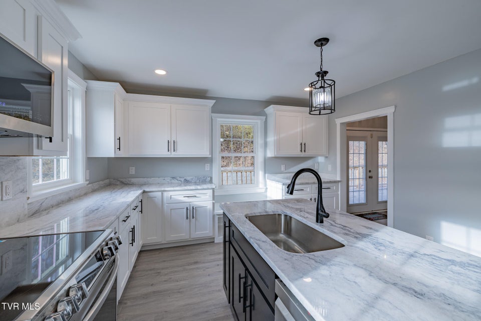 Photo #15: 194 Sparks Road 