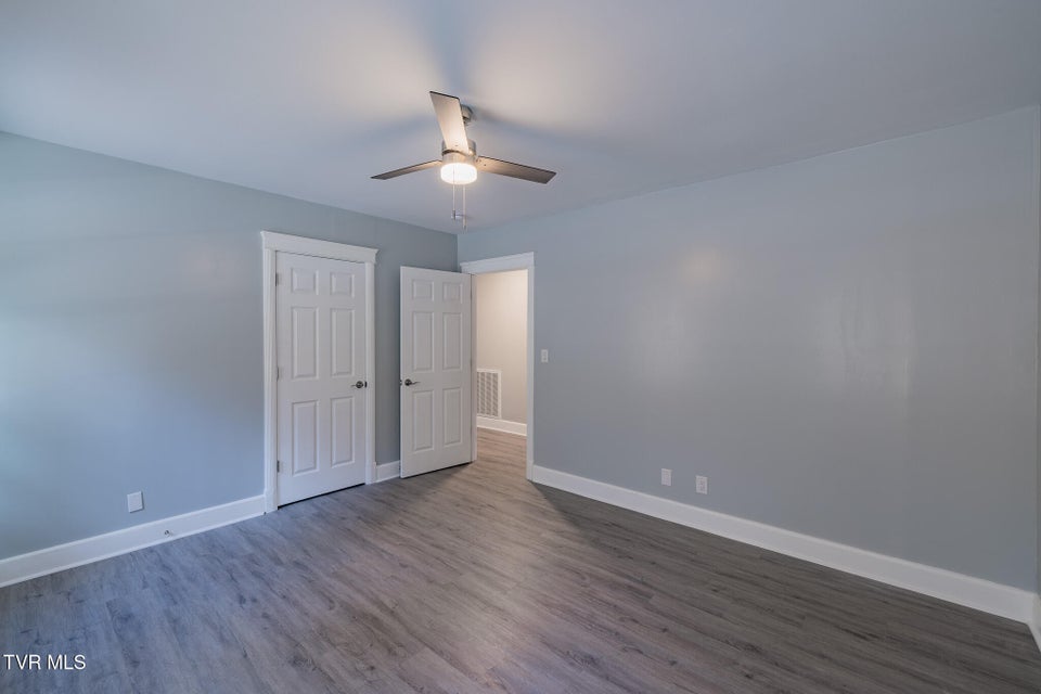 Photo #20: 194 Sparks Road 