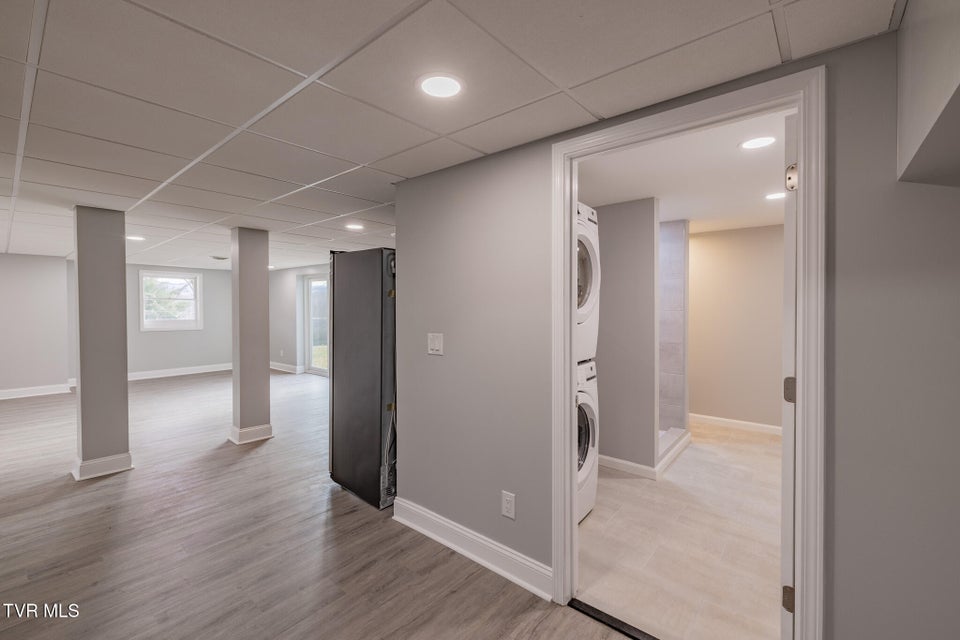 Photo #31: 194 Sparks Road 