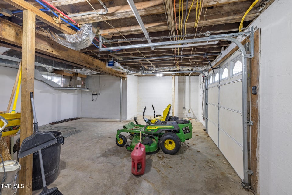 Photo #48: 194 Sparks Road 