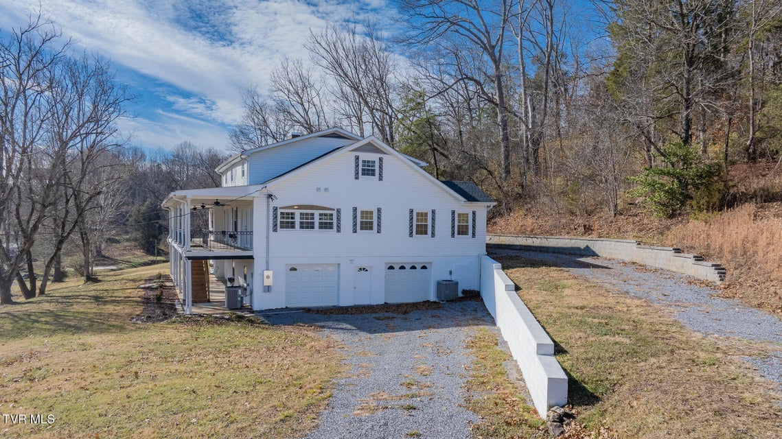 Photo #52: 194 Sparks Road 