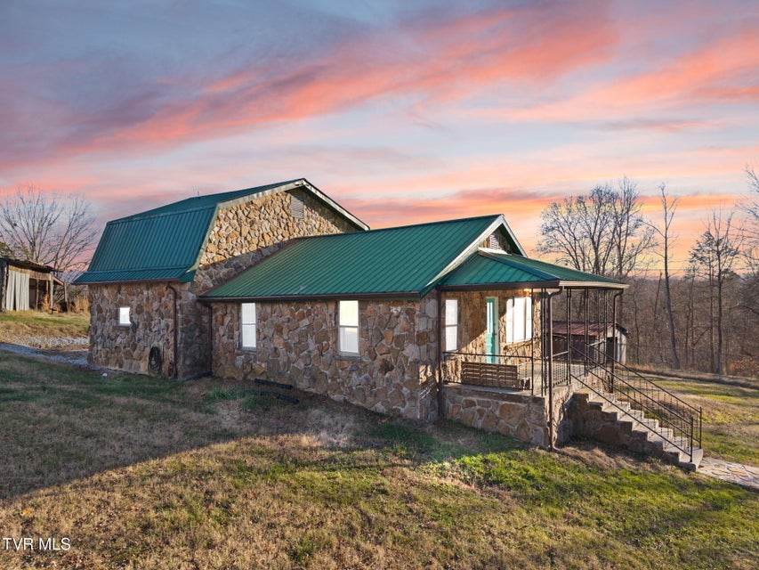 Photo #2: 249 Childs Lane