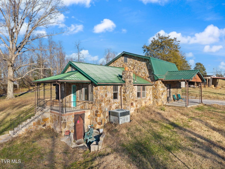 Photo #4: 249 Childs Lane