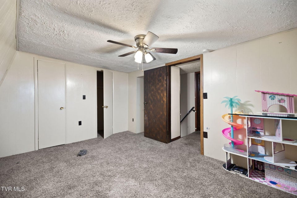 Photo #18: 249 Childs Lane