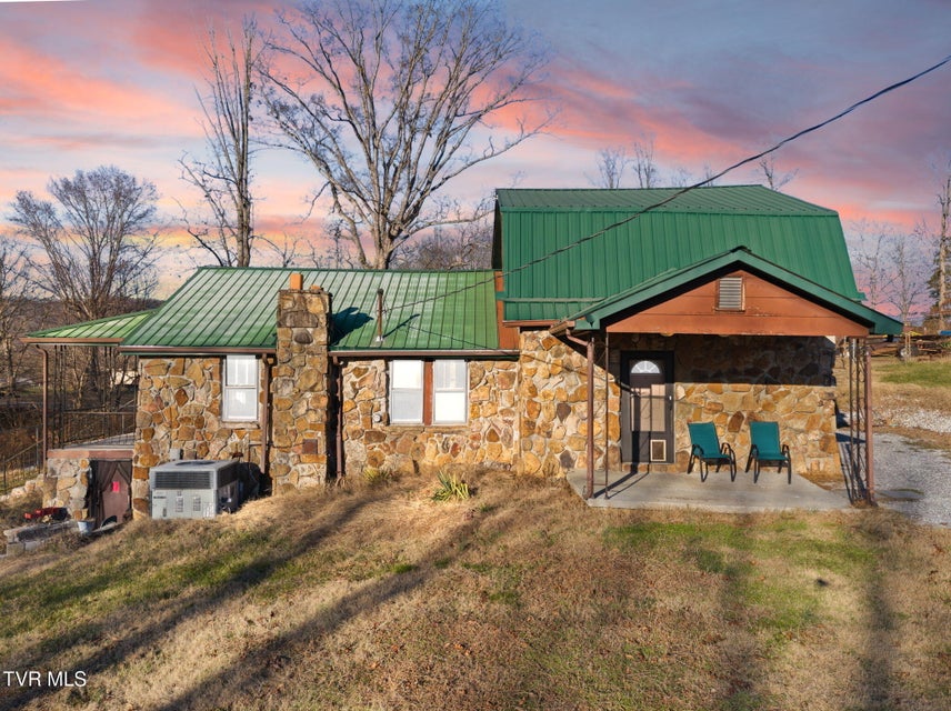 Photo #33: 249 Childs Lane