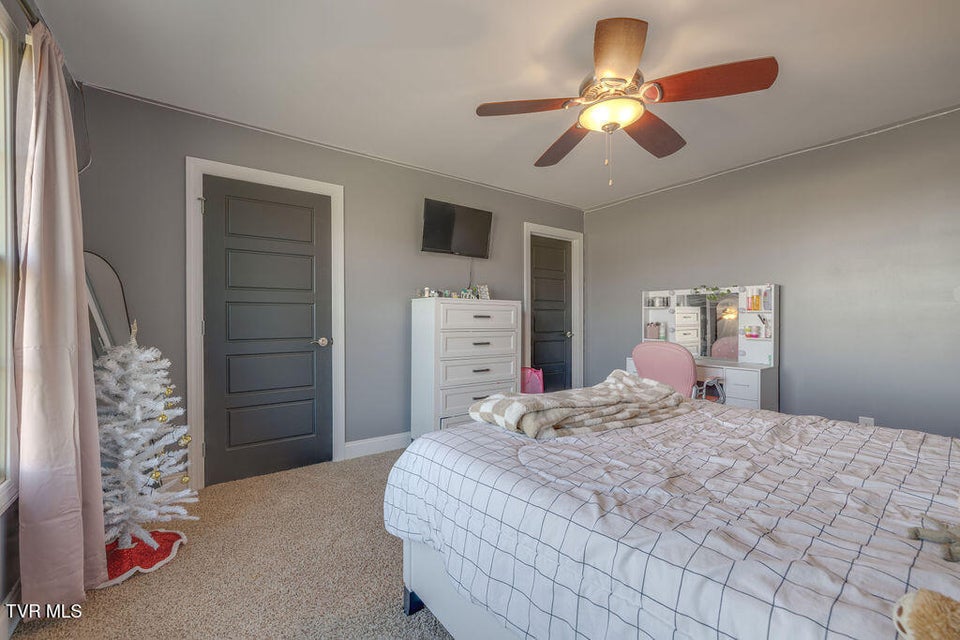 Photo #30: 1024 Little Shadden Way
