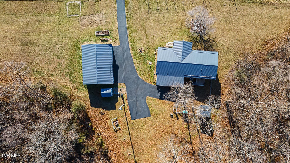 Photo #31: 1800 Main Street