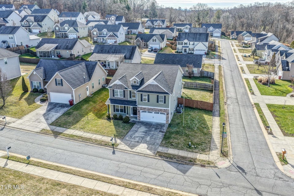 Photo #64: 619 Suffolk Road