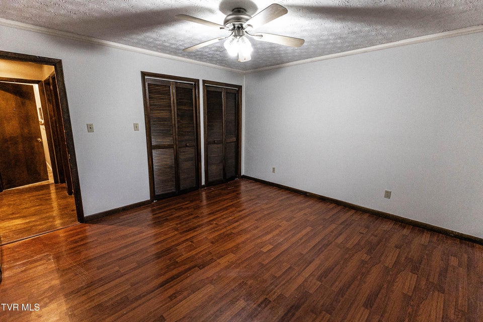 Photo #25: 316 Shawnee Avenue