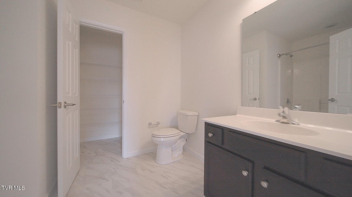 Photo #44: 619 Suffolk Road