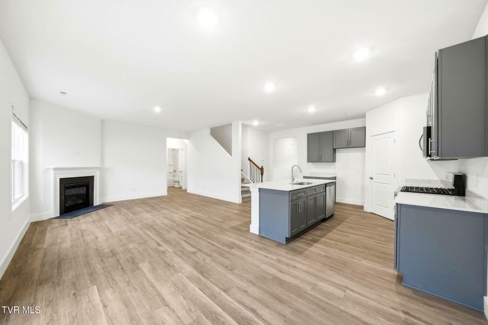 Photo #6: 1208 Downing Place 