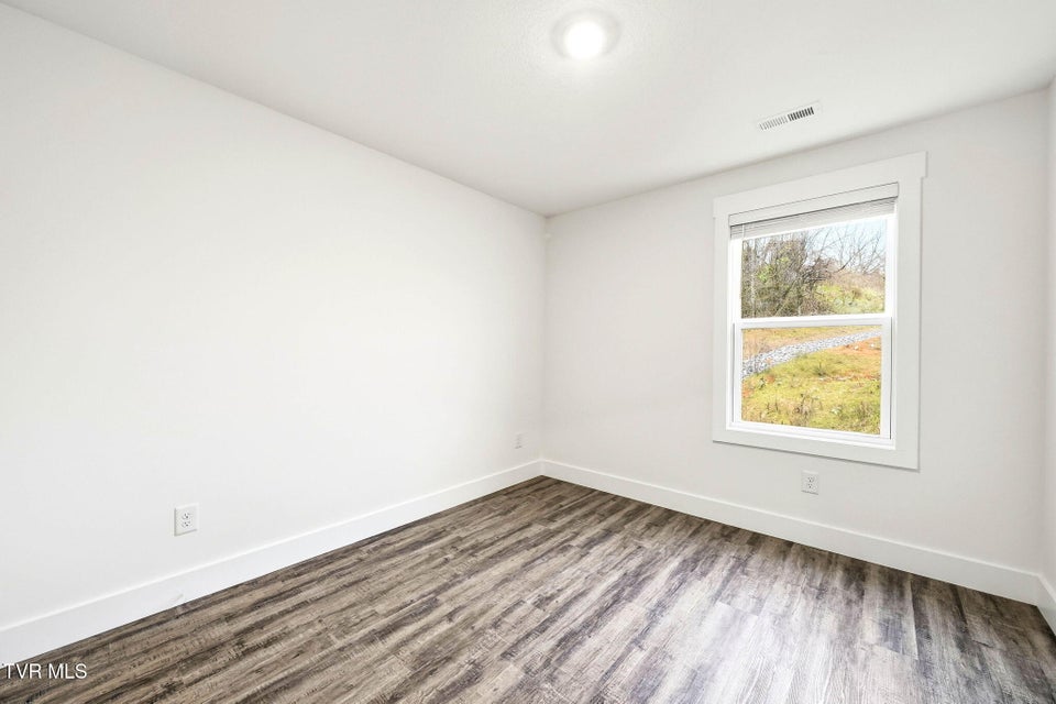 Photo #14: 1153 Wenna Way 