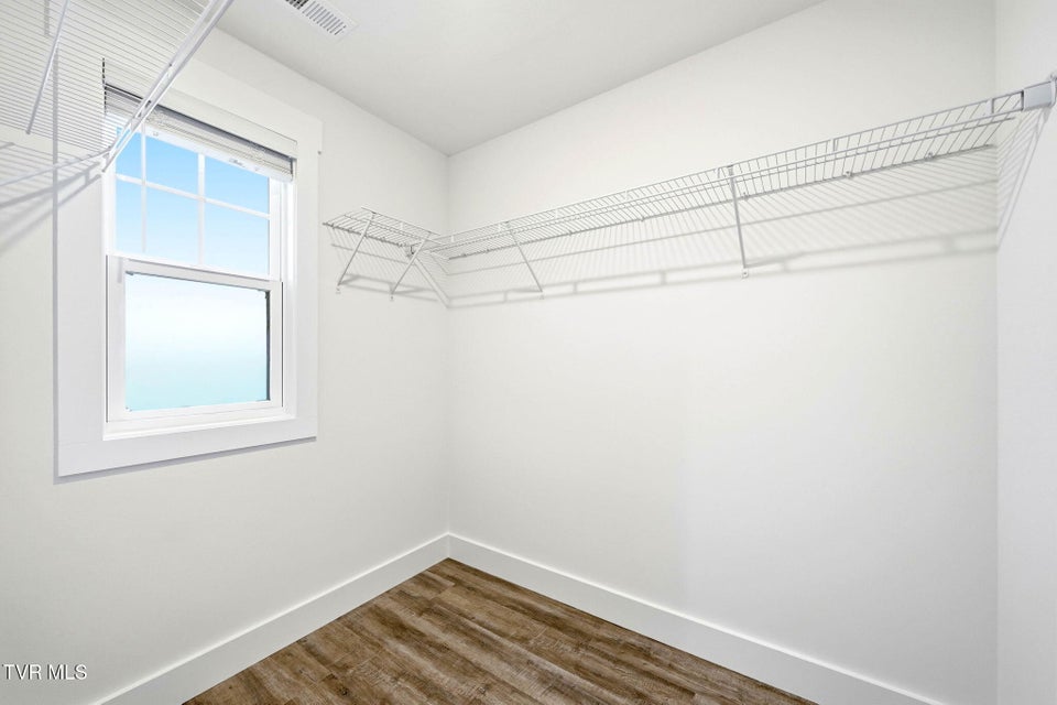 Photo #17: 1153 Wenna Way 