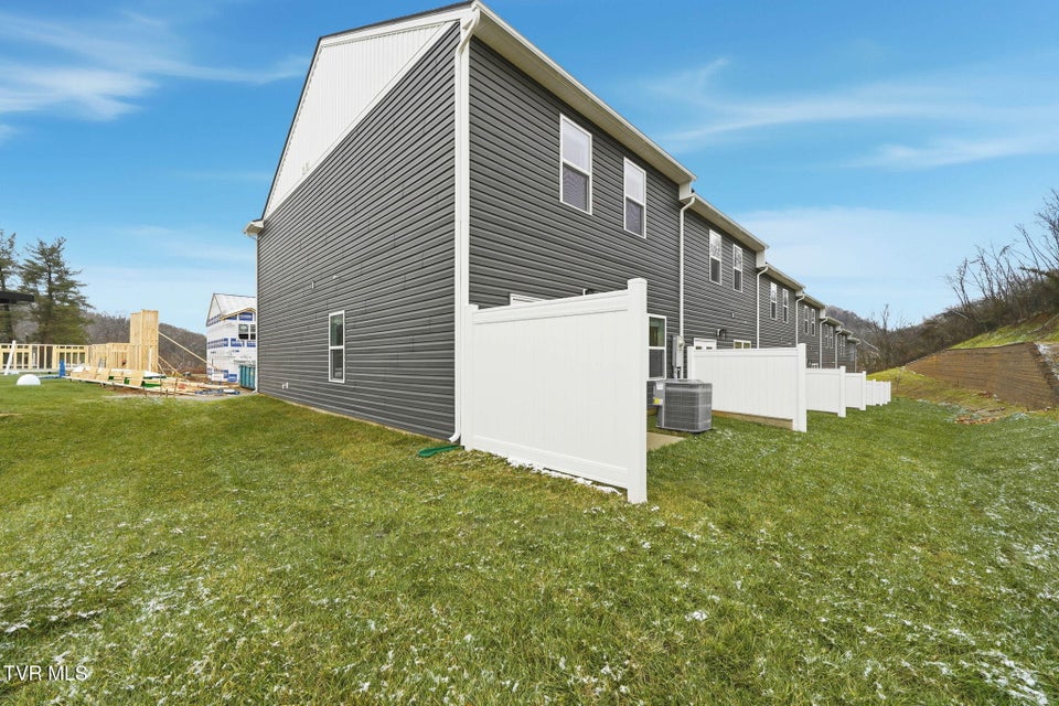 Photo #26: 1161 Wenna Way 