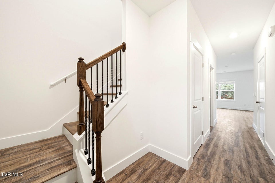 Photo #8: 1161 Wenna Way 