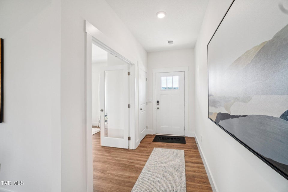 Photo #29: 225 Artist Avenue 