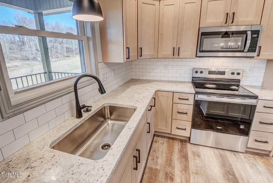 Photo #6: 6020 Newport Highway