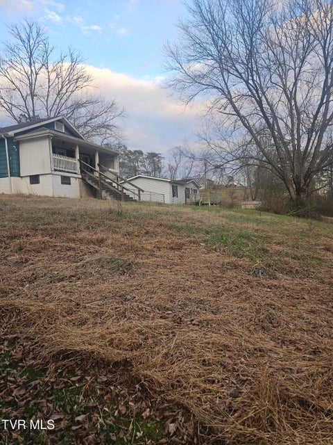 Photo #6: 160 Cherokee Drive