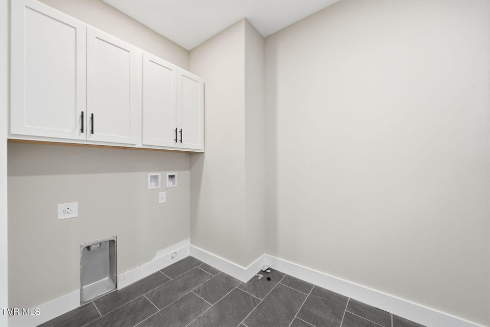 Photo #9: 337 Ty'S Place