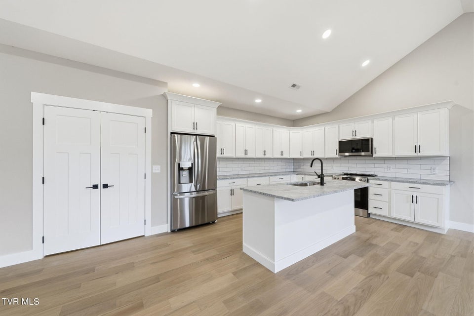 Photo #15: 337 Ty'S Place