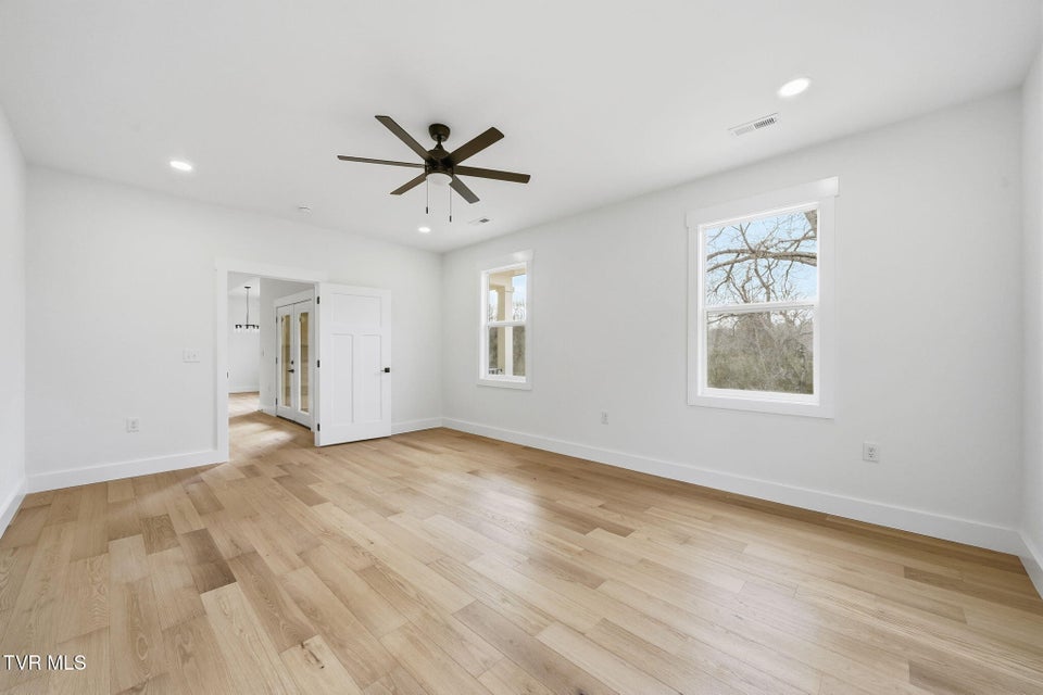 Photo #11: 333 Ty'S Place