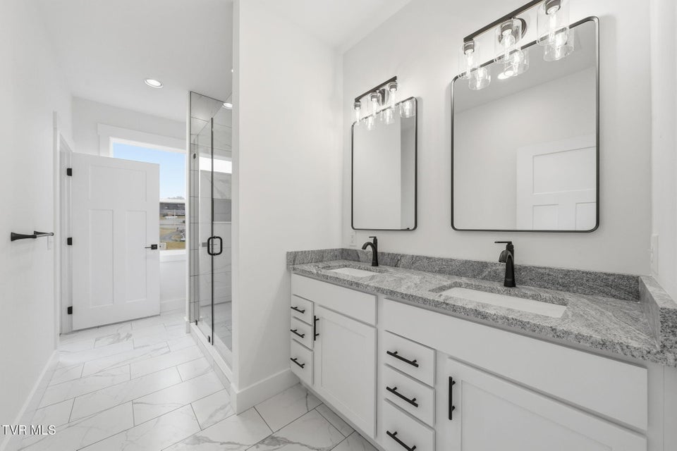 Photo #22: 333 Ty'S Place