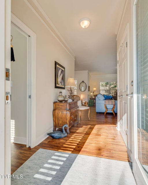 Photo #6: 211 University Parkway 