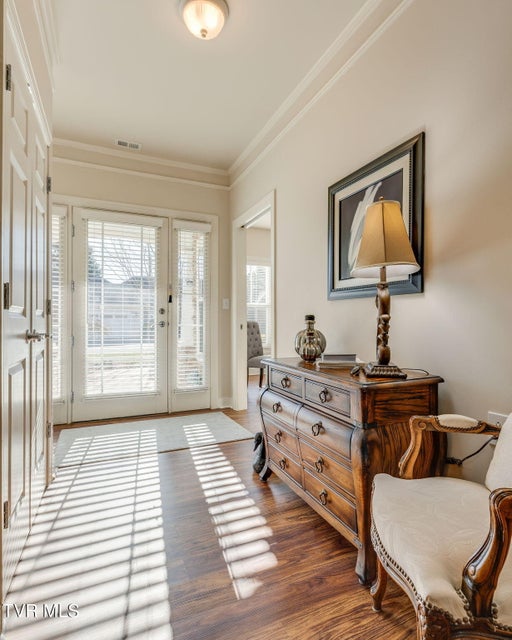 Photo #7: 211 University Parkway 