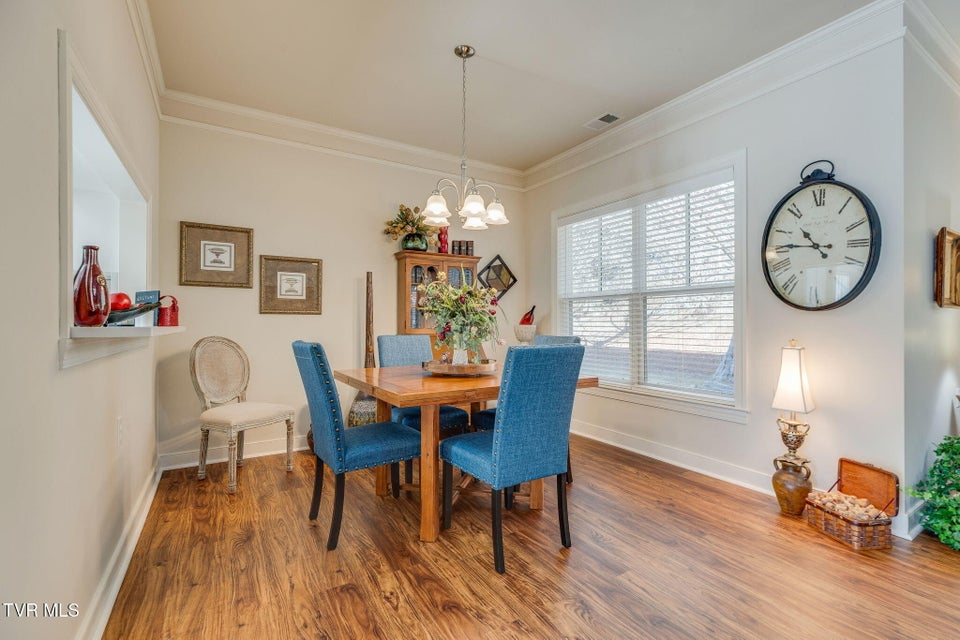 Photo #11: 211 University Parkway 