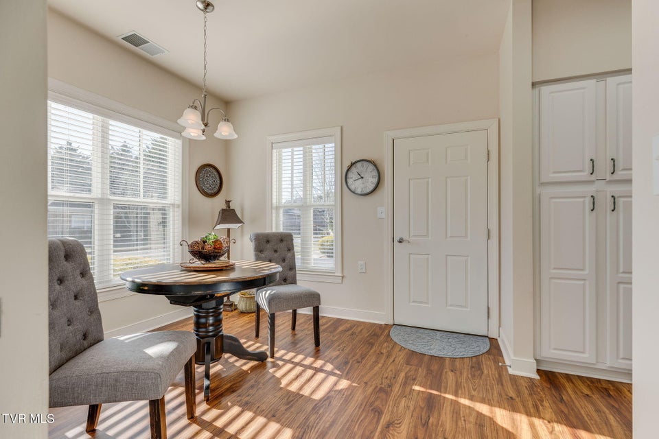 Photo #12: 211 University Parkway 