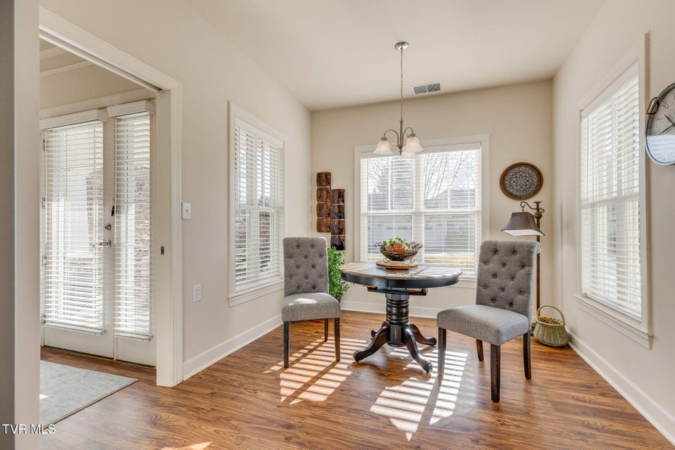 Photo #13: 211 University Parkway 