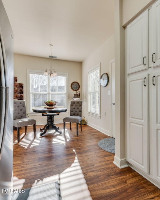 Photo #16: 211 University Parkway 