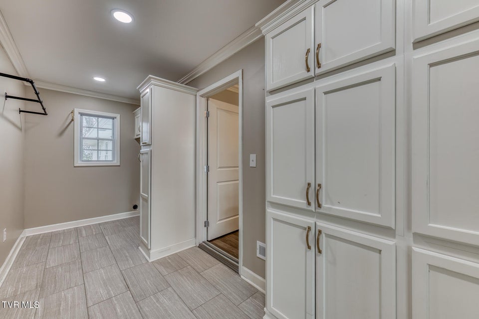 Photo #28: 1607 Woodmont Drive