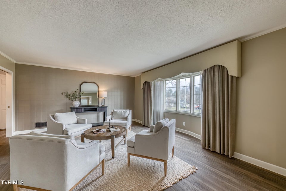 Photo #8: 1607 Woodmont Drive