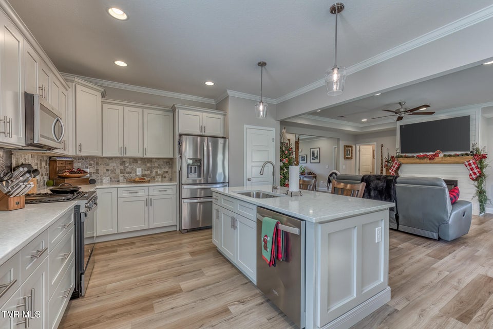 Photo #15: 120 Ervin Loop