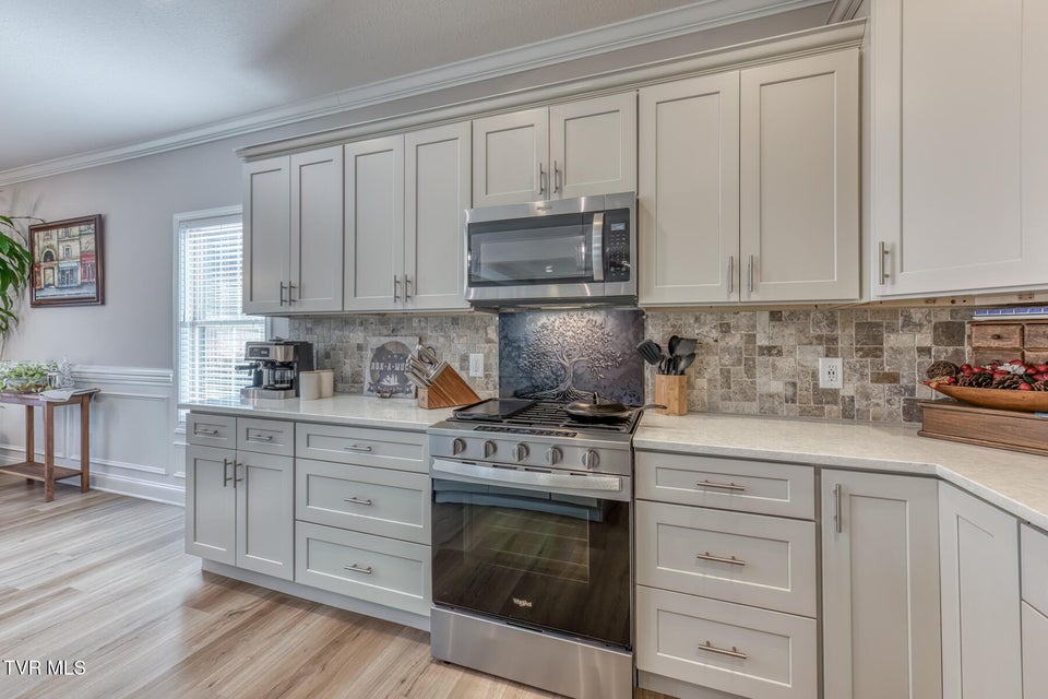 Photo #17: 120 Ervin Loop