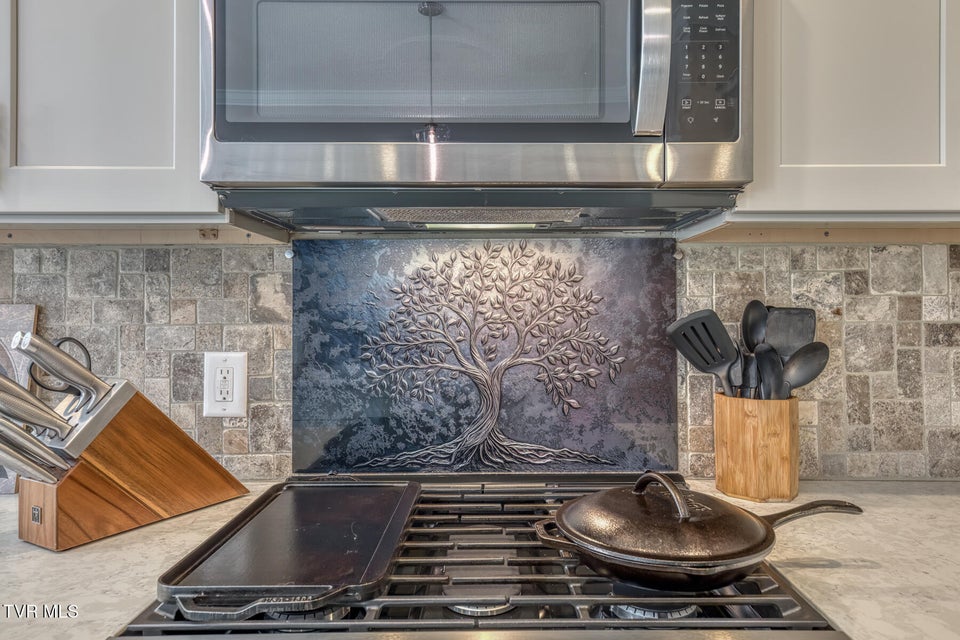 Photo #18: 120 Ervin Loop