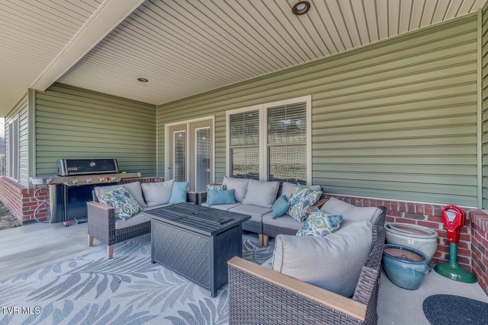 Photo #40: 120 Ervin Loop