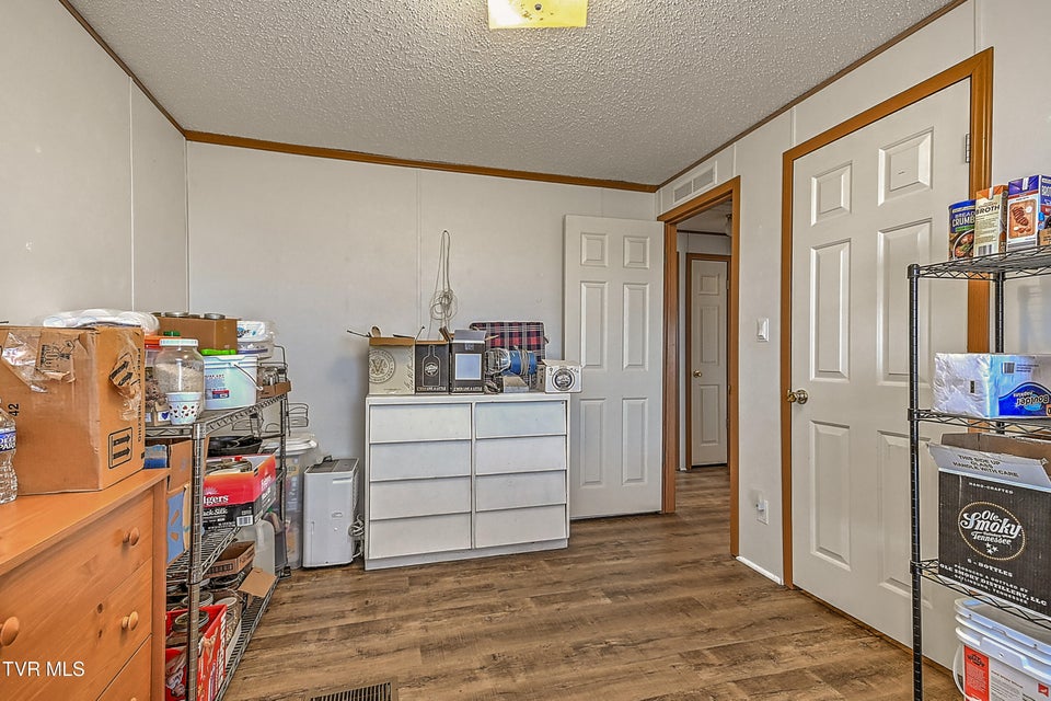 Photo #35: 296 Davy Crockett Road