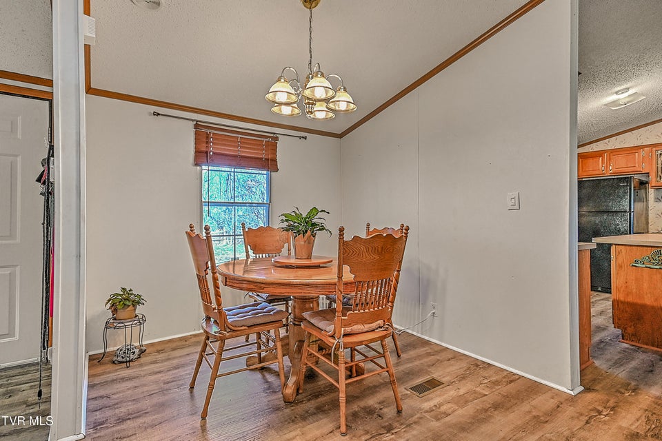 Photo #15: 296 Davy Crockett Road