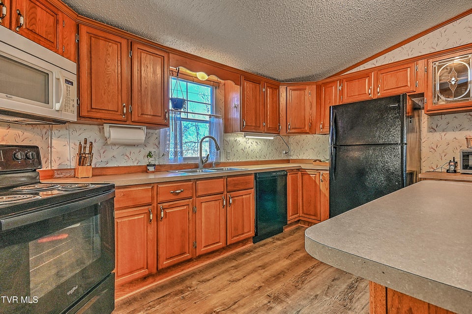 Photo #5: 296 Davy Crockett Road