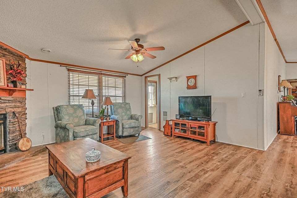 Photo #13: 296 Davy Crockett Road