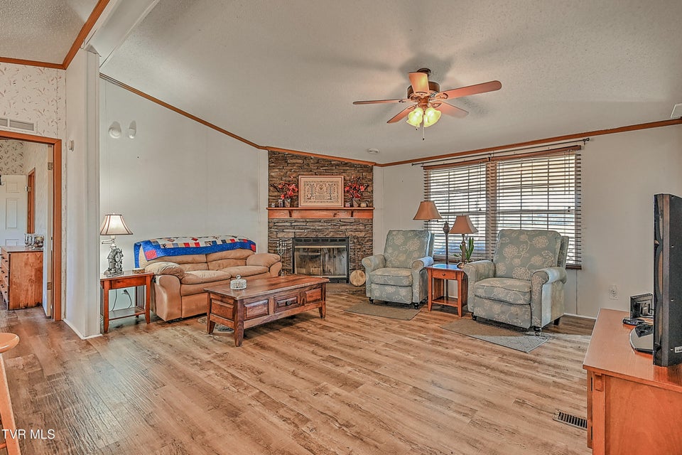 Photo #12: 296 Davy Crockett Road