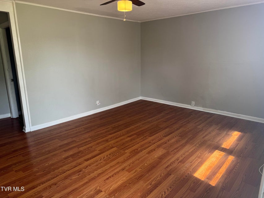 Photo #12: 1108&1110 Fairview Avenue