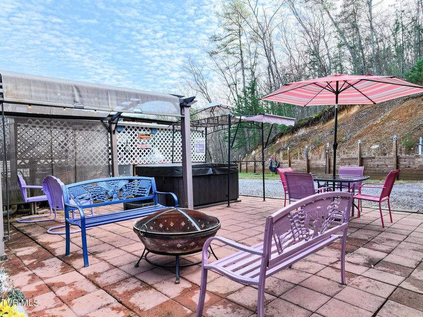 Photo #11: 1243 Applewood Road