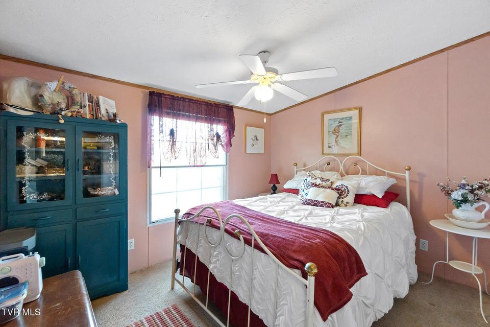 Photo #37: 1243 Applewood Road