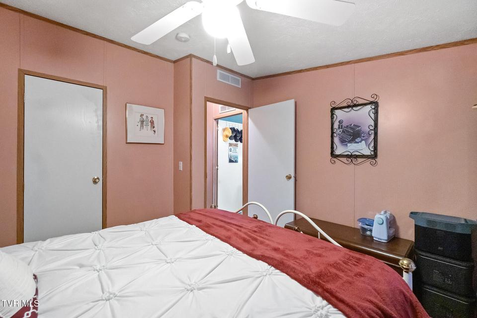 Photo #38: 1243 Applewood Road