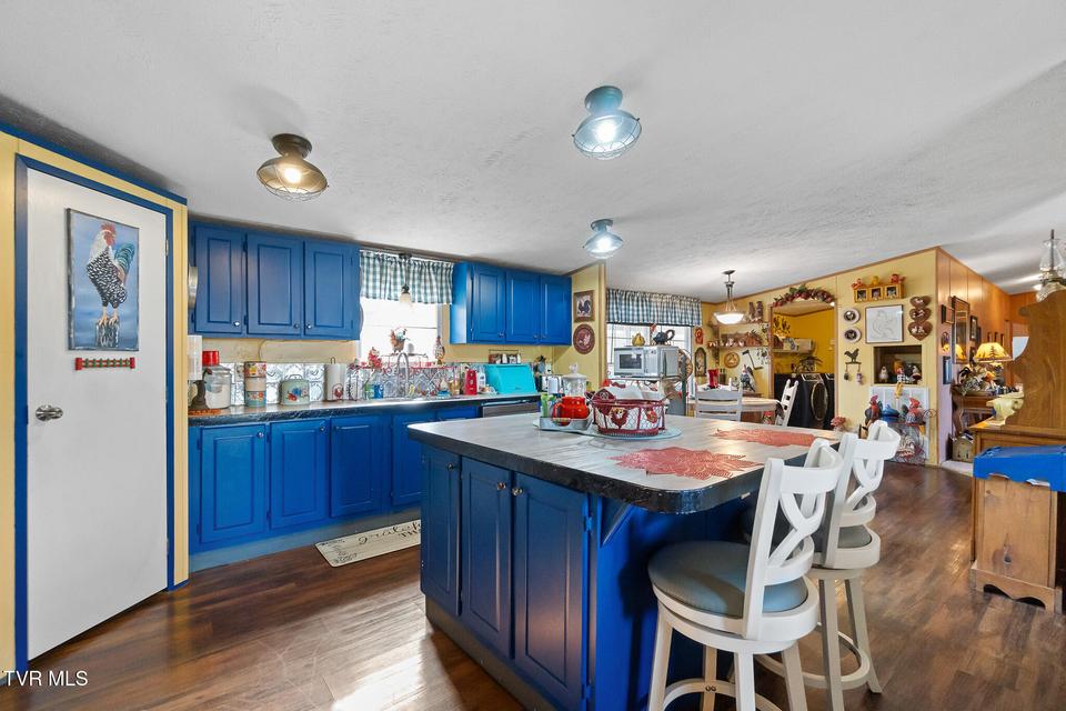 Photo #27: 1243 Applewood Road