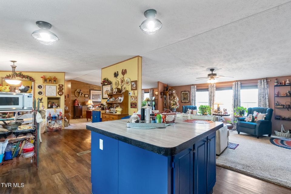 Photo #28: 1243 Applewood Road